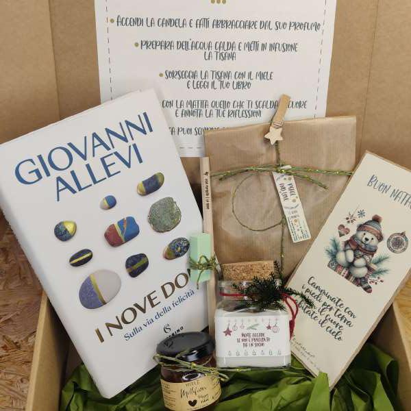 BOX ECO COCCOLE LETTERARIE OGNI MOMENTO E UN DONO I nove doni